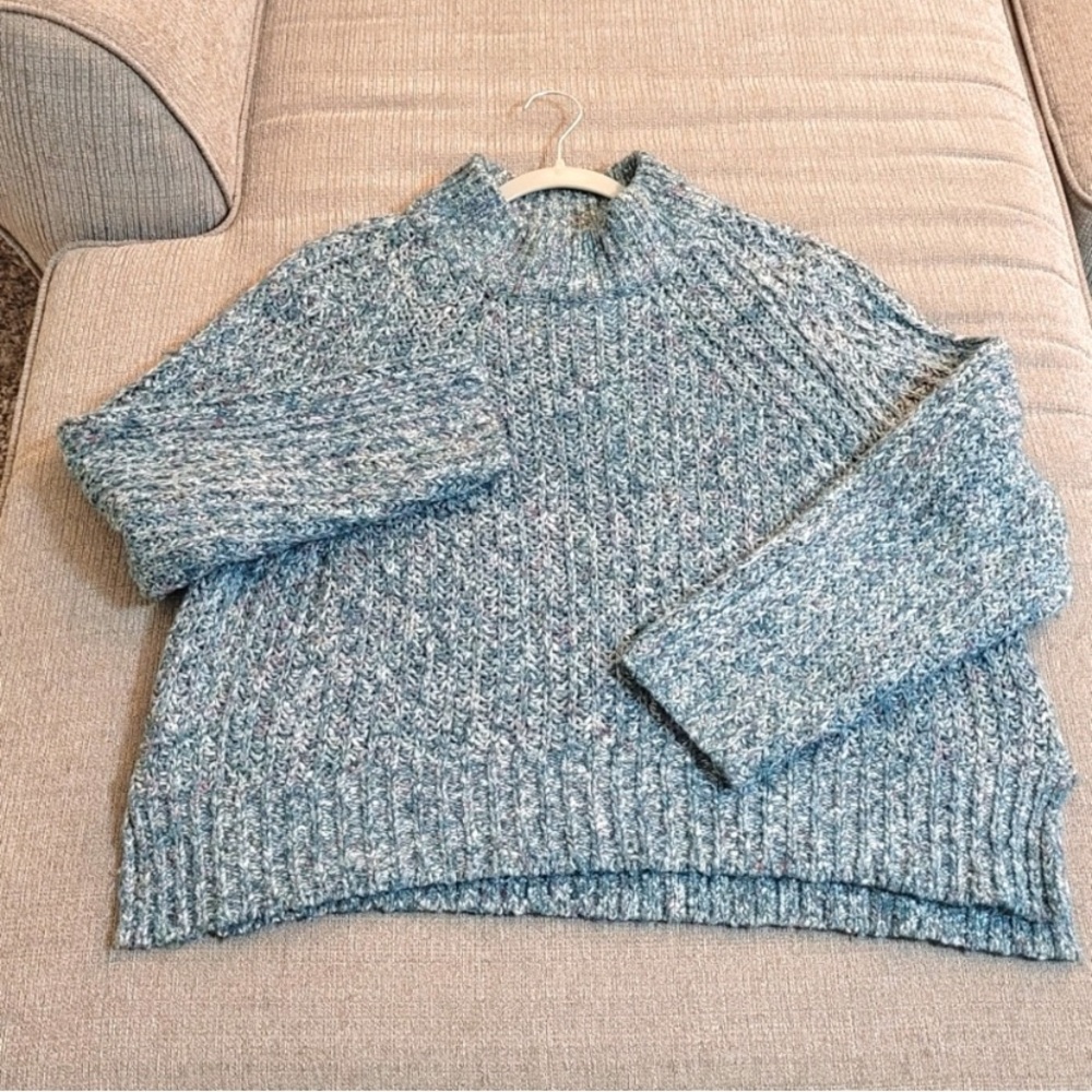 UO Silence + Noise Blue Green Knit Oversized Sweater Size Small